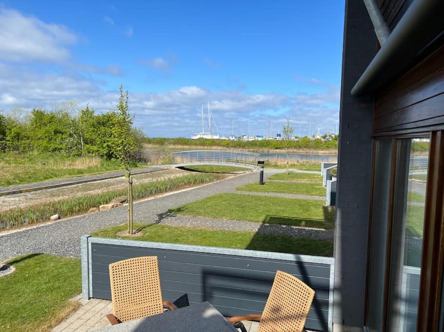 Fantastisk Lejebolig Med Direkte Udsigt Til So Villa Bogense Luaran gambar